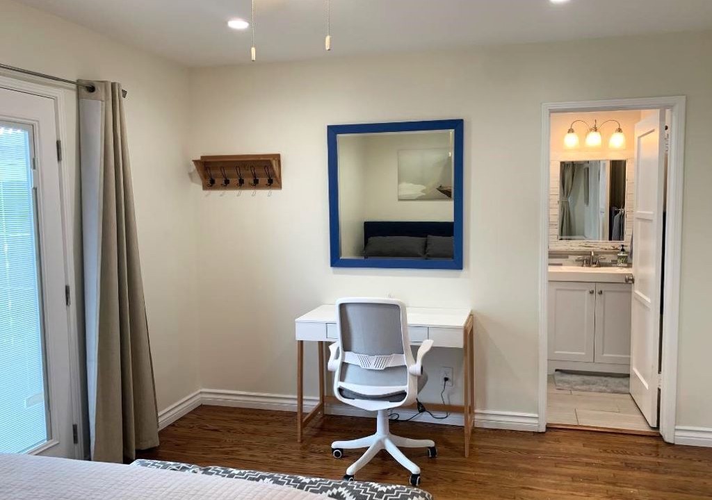 Photo of Bathroom in Belmont Shore