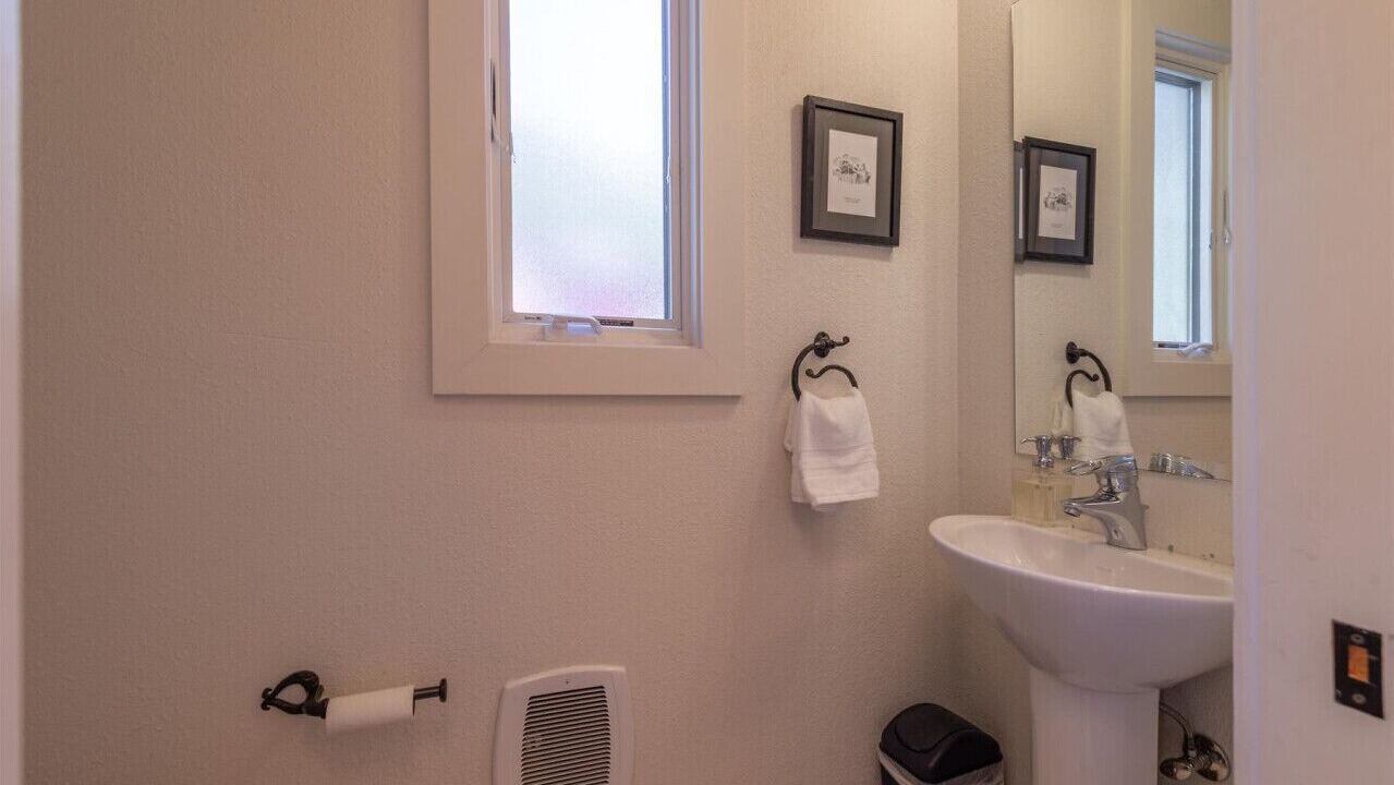Photo of Bathroom in Alpine Meadows