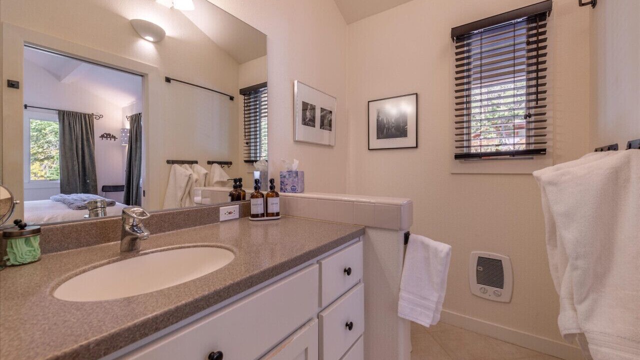 Photo of Bathroom in Alpine Meadows