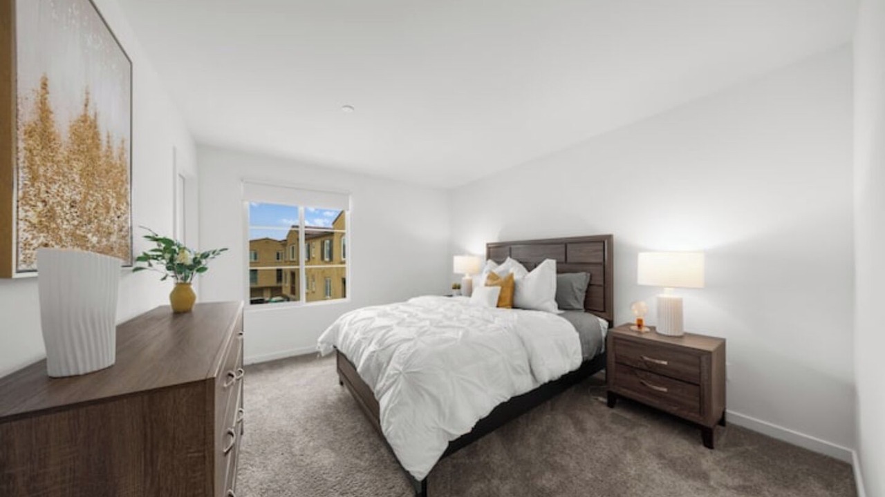 Photo of Bedroom in La Puente