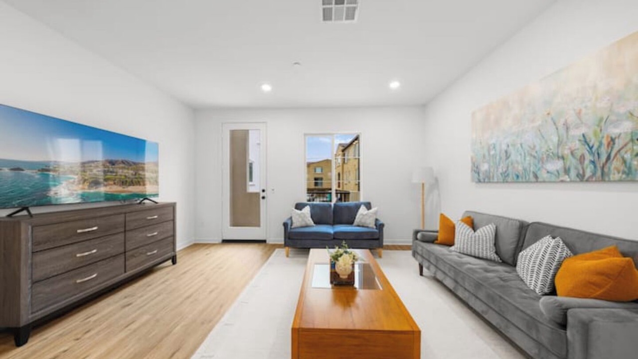 Photo of Livingroom in La Puente