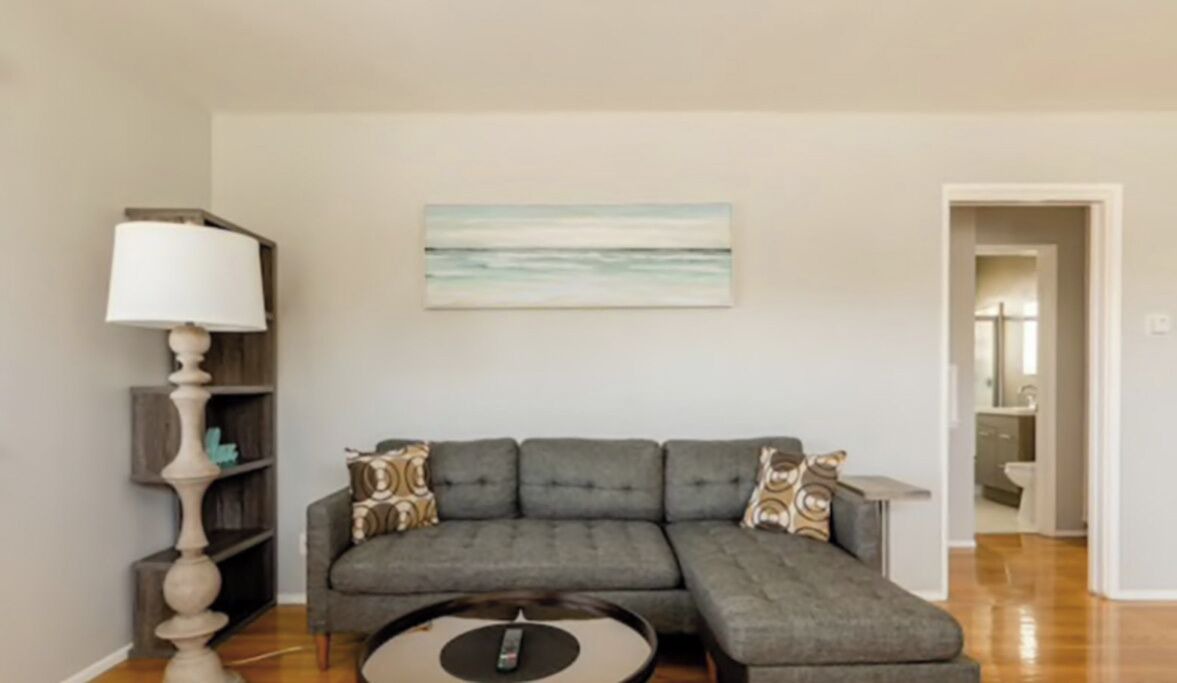 Photo of Livingroom in Pasadena