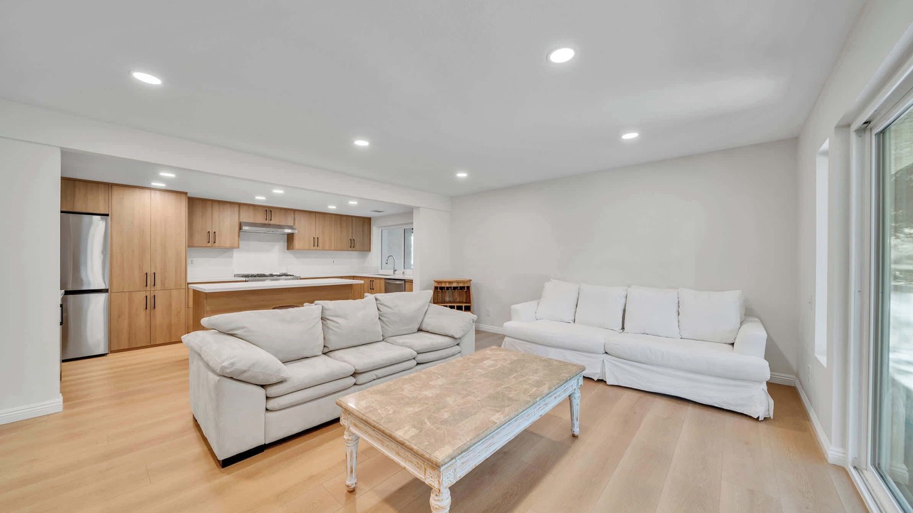 Photo of Livingroom in Thousand Oaks