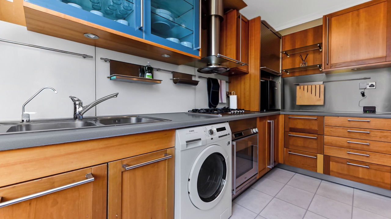 Photo of Kitchen in Cazenove