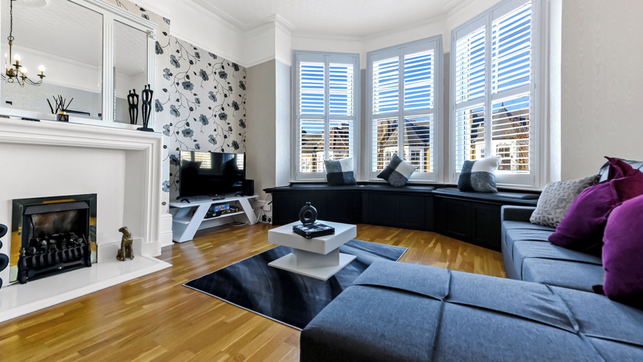 Photo of Livingroom in Cazenove