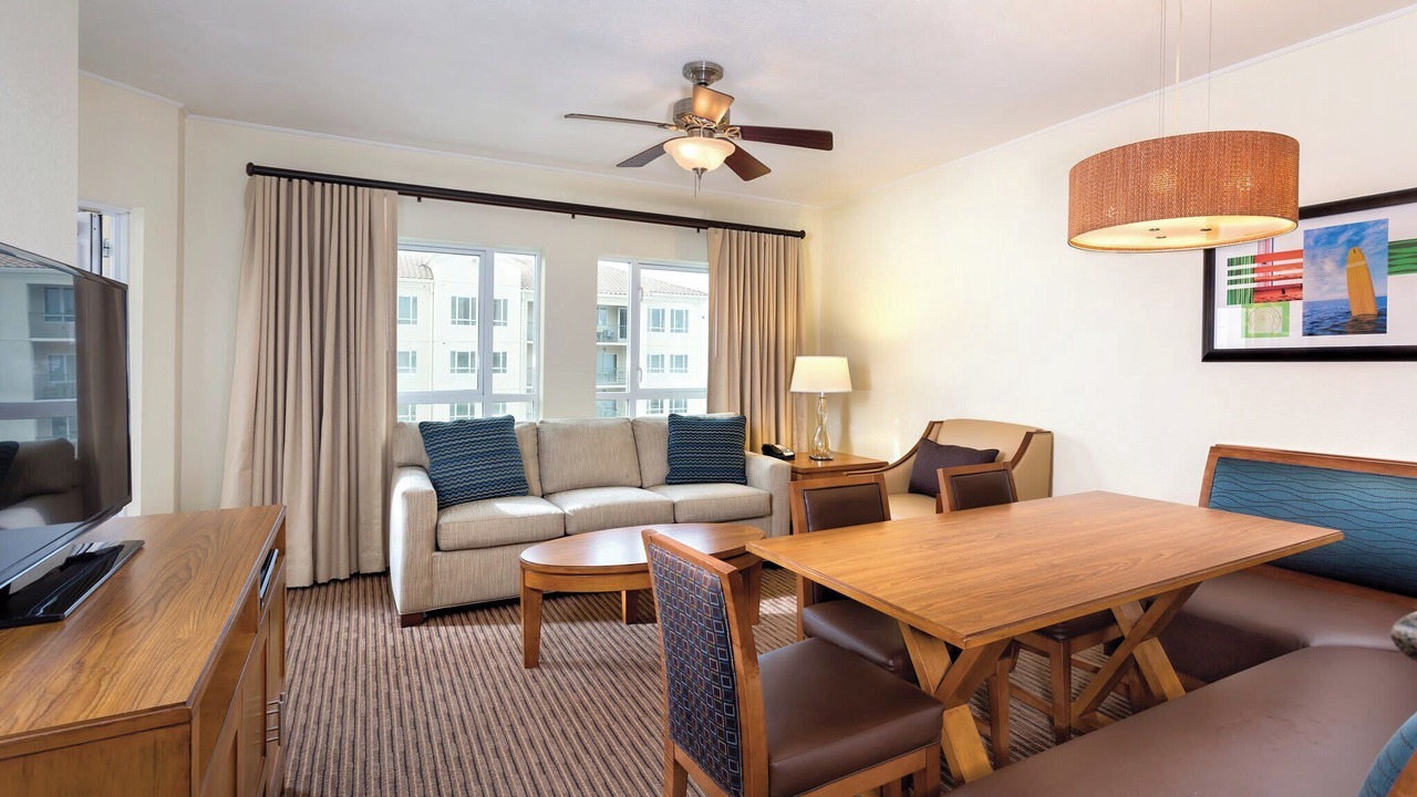 Photo of Livingroom in Townsite