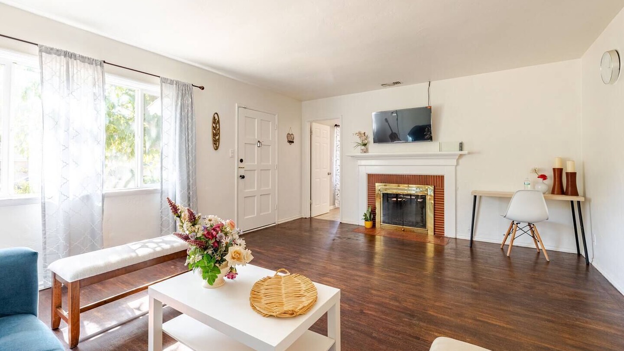 Photo of Livingroom in Riverside