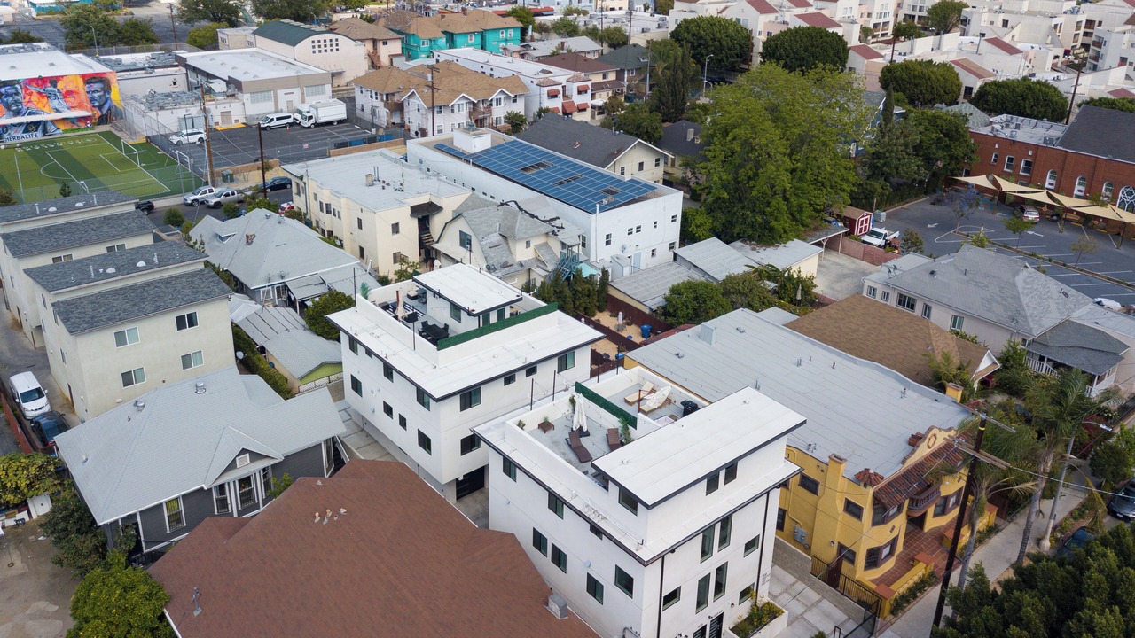 Photo of Outdoor in Pico-Union