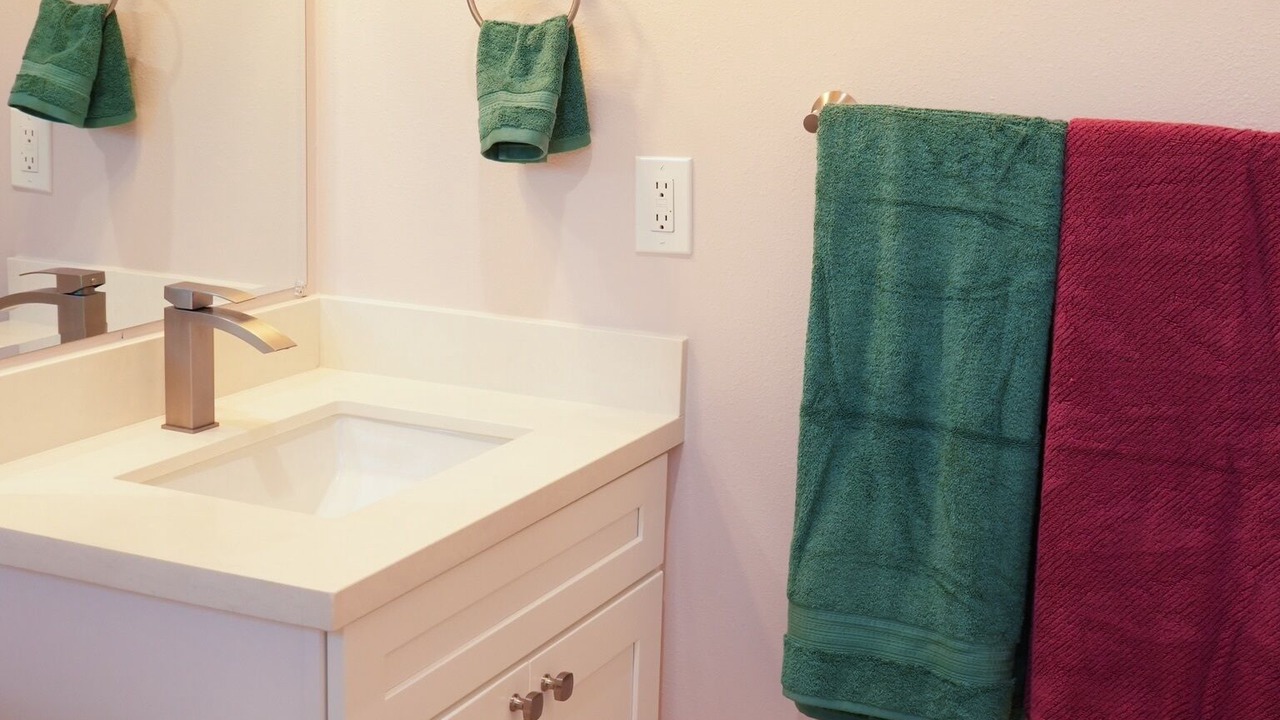 Photo of Bathroom in Charter Oak