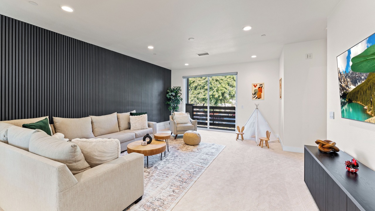 Photo of Livingroom in Santa Ana