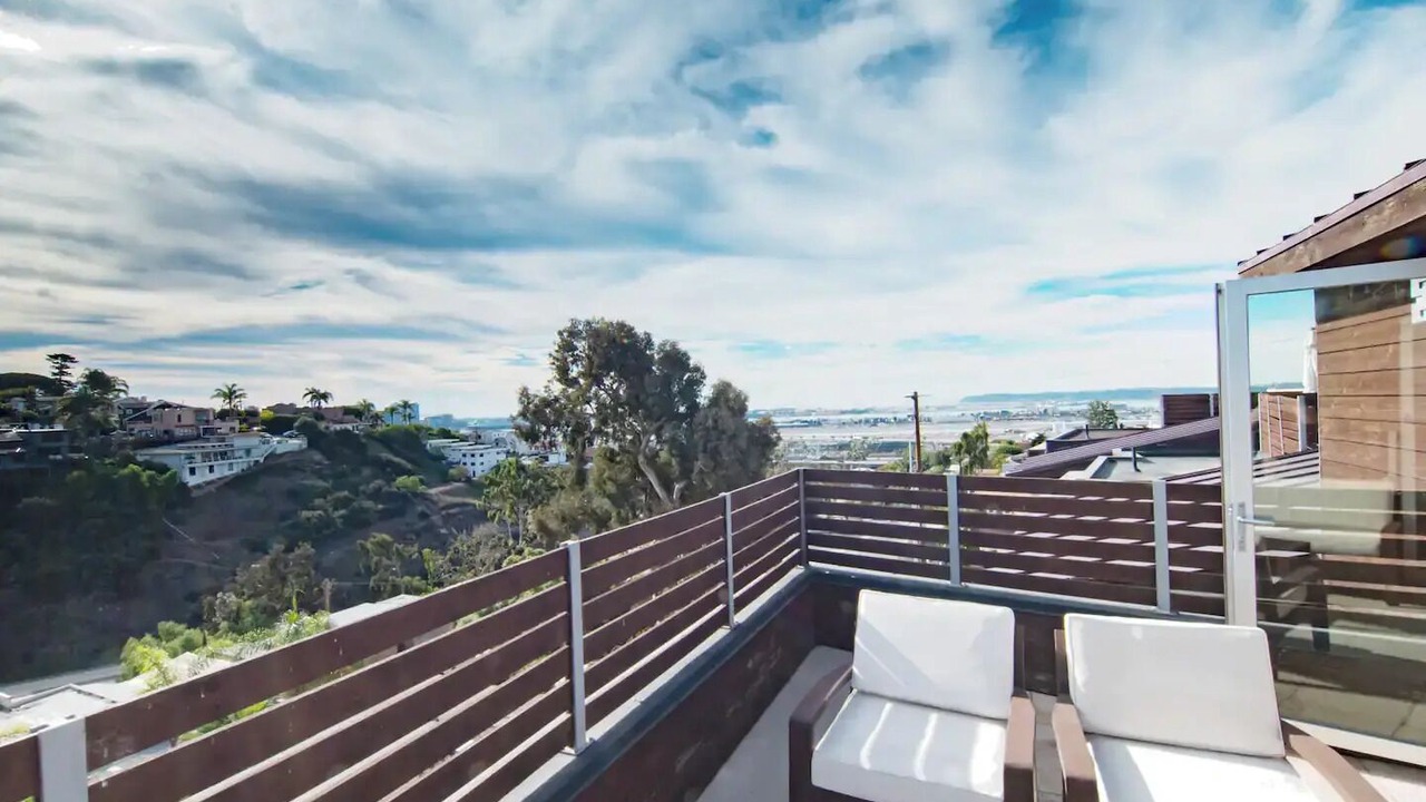 Photo of Outdoor in Mission Hills