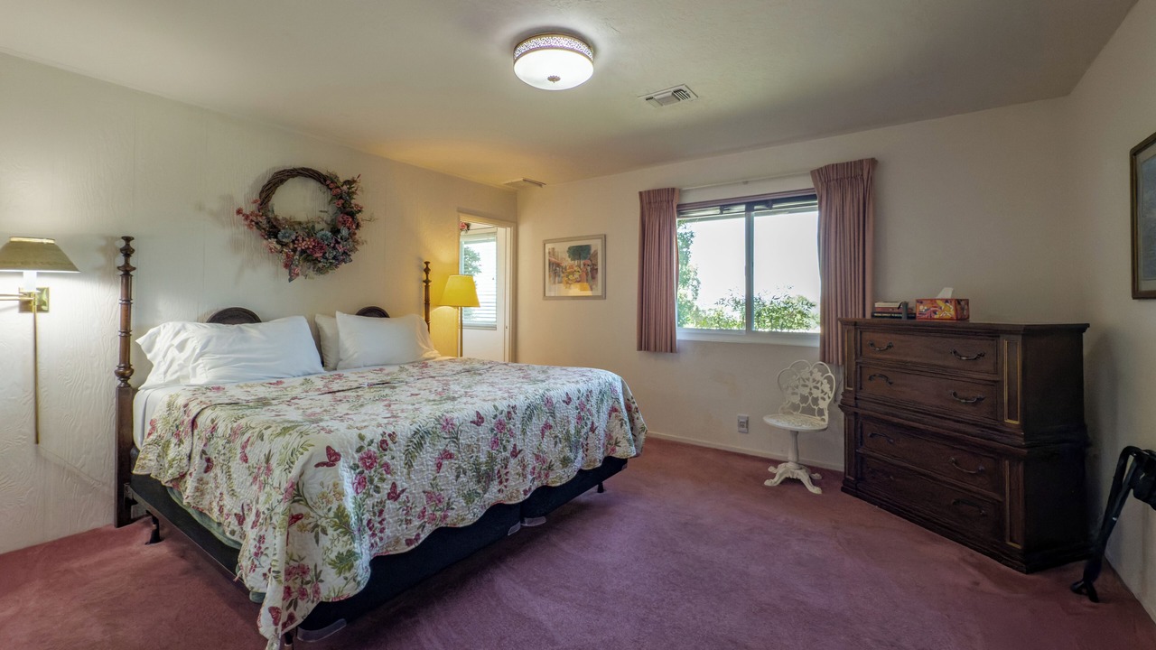 Photo of Bedroom in Mariposa
