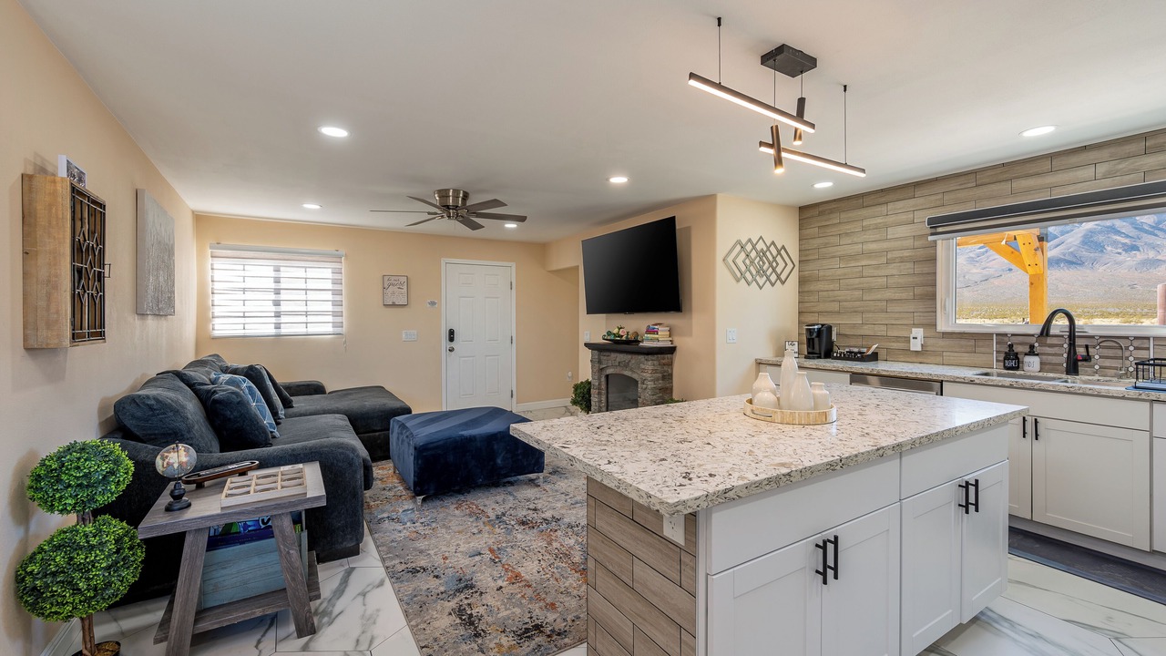 Photo of Livingroom in Mojave Desert