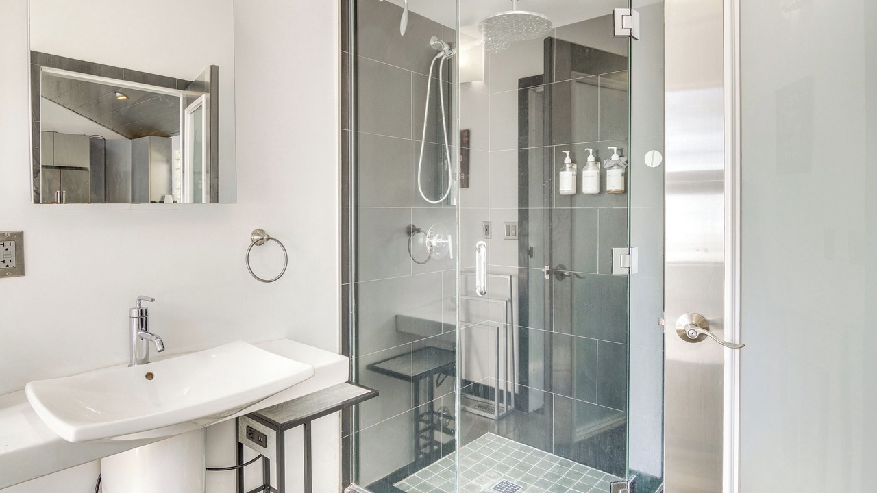 Photo of Bathroom in Western Malibu
