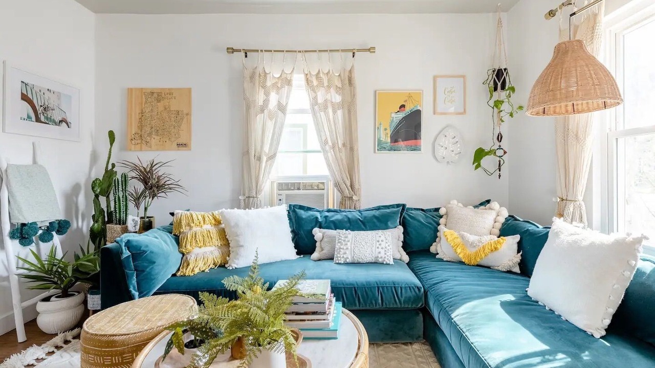 Photo of Livingroom in Belmont Heights