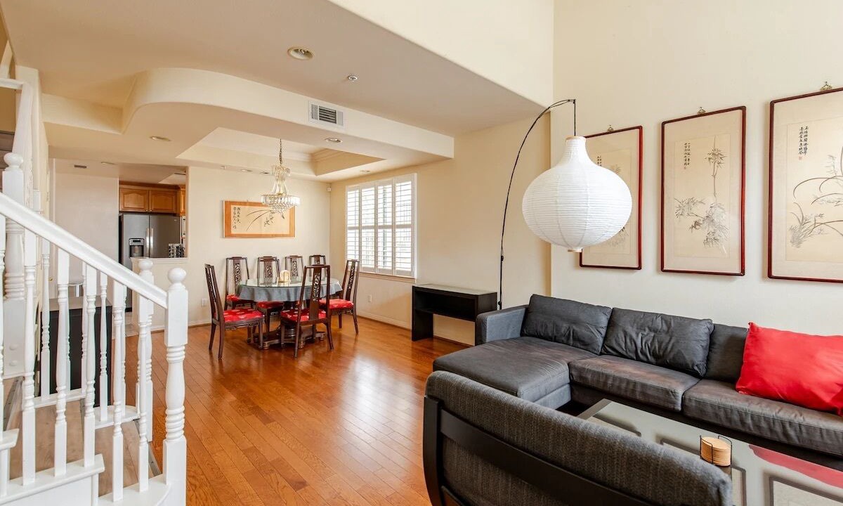 Photo of Livingroom in Monterey Park