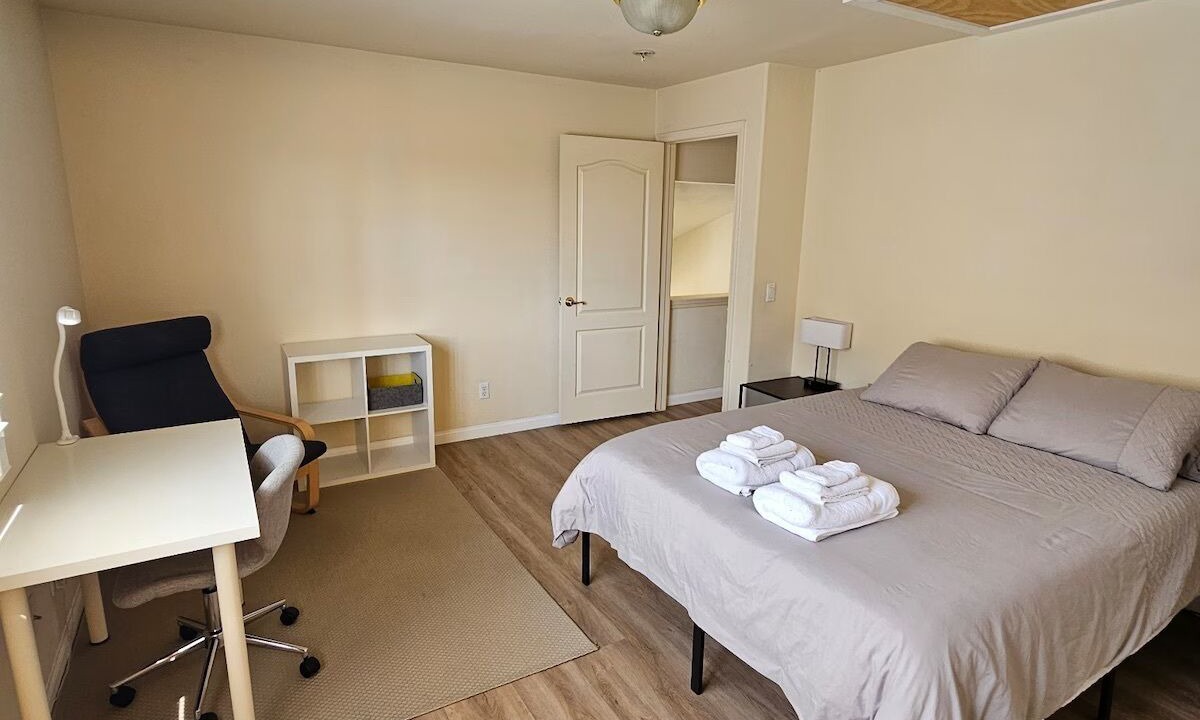 Photo of Bedroom in Monterey Park