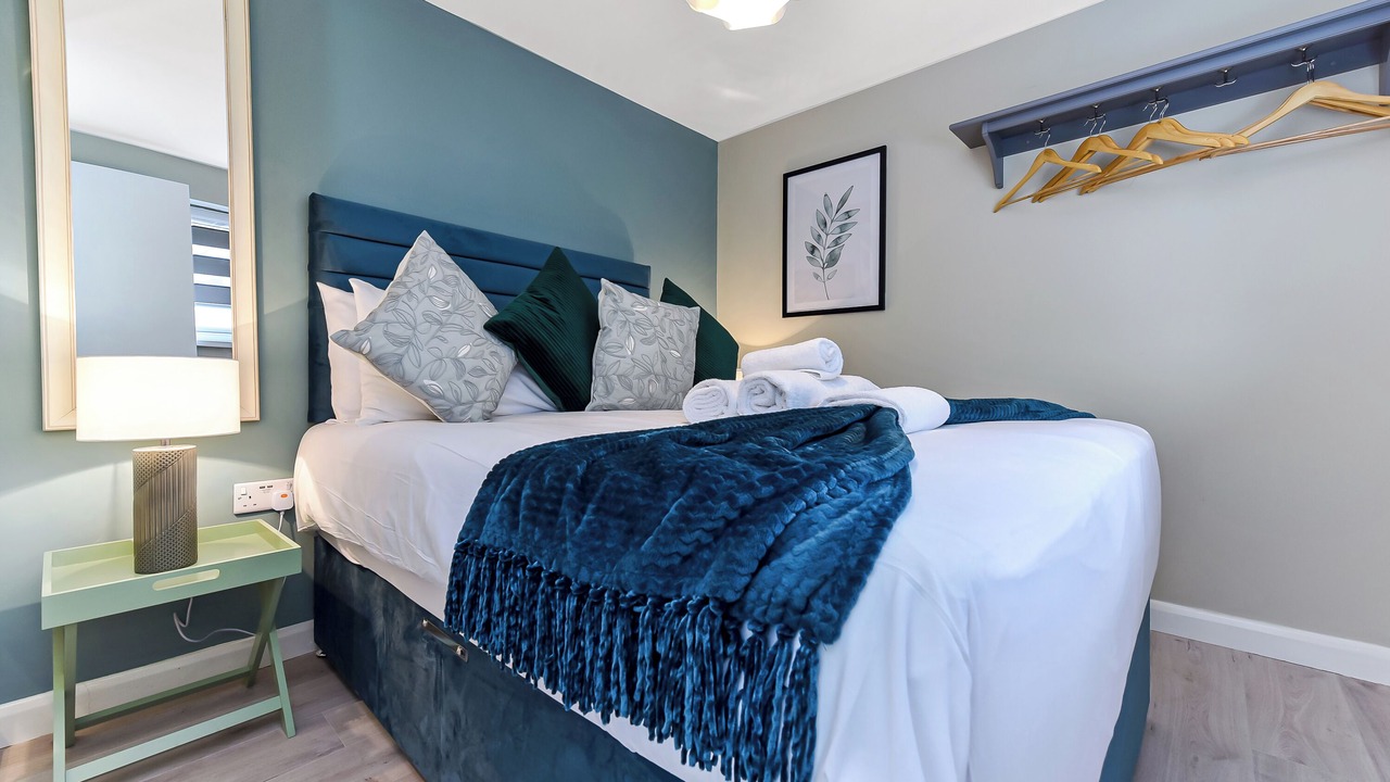Photo of Bedroom in Tottenham Green