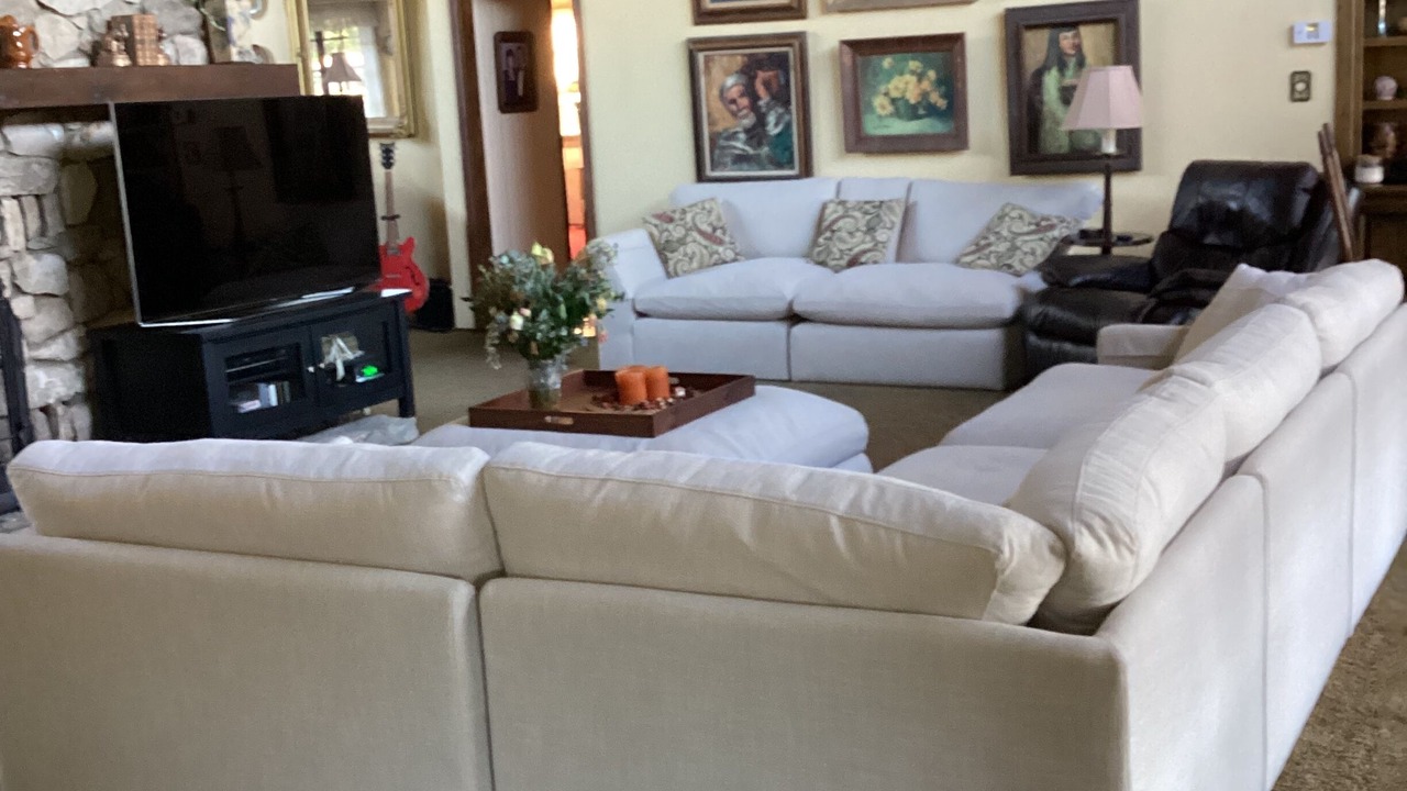 Photo of Livingroom in Fillmore