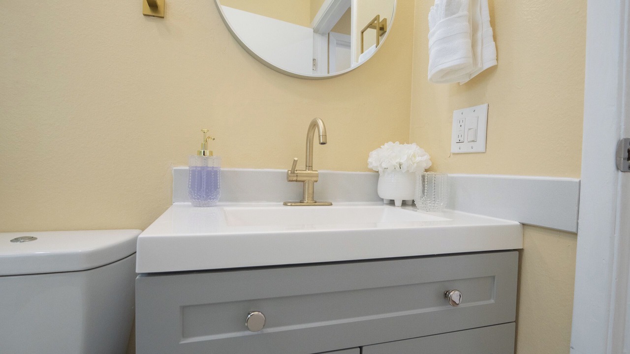 Photo of Bathroom in Marina
