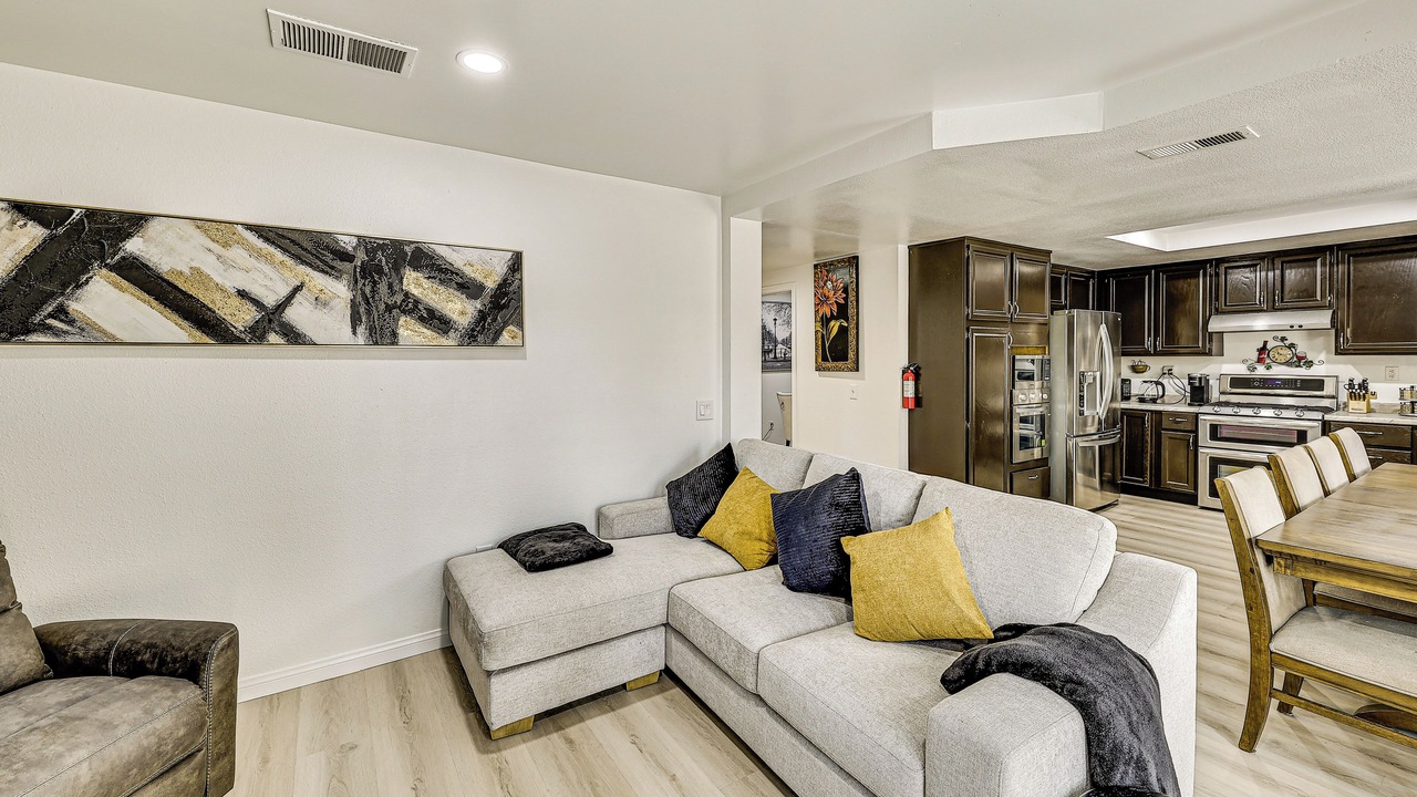 Photo of Livingroom in Rancho Cucamonga