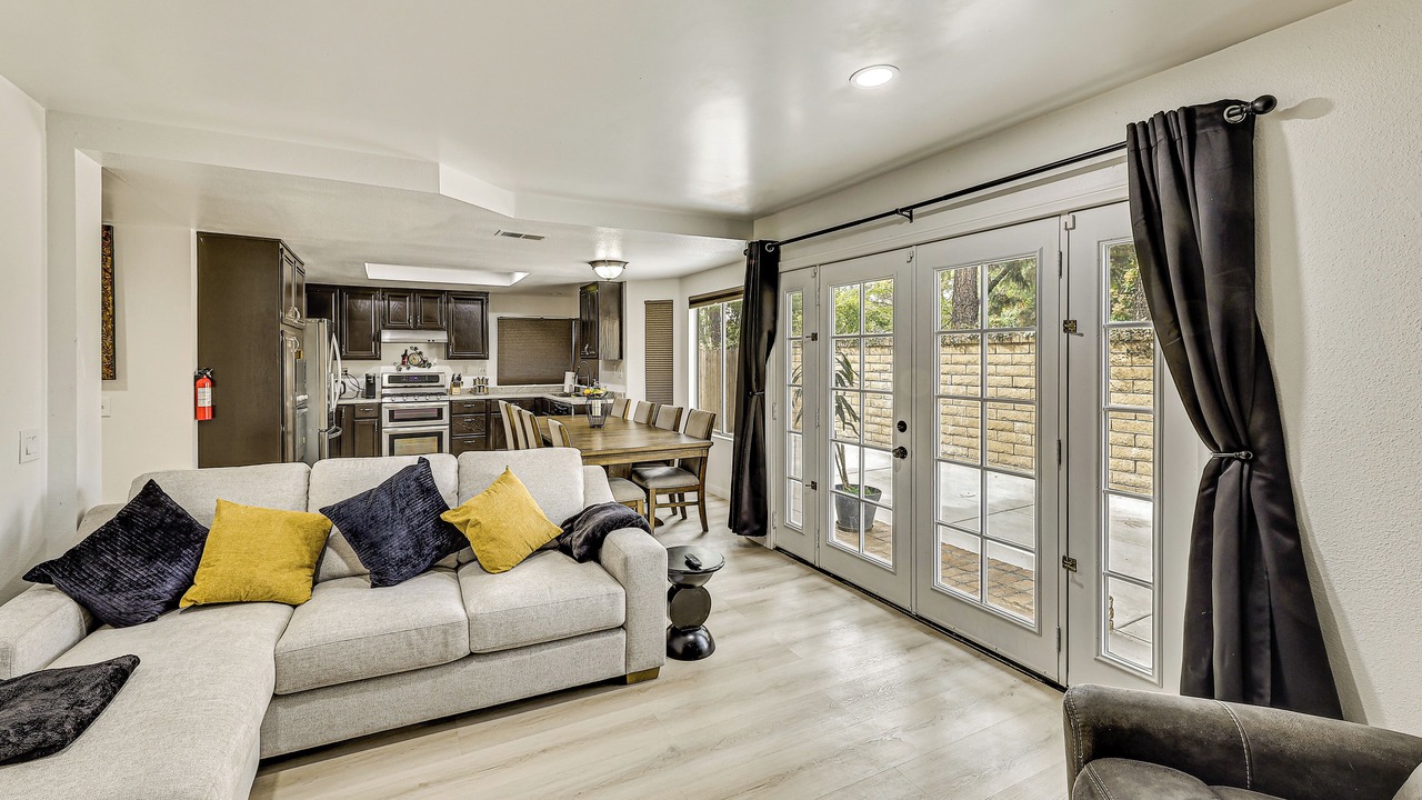 Photo of Livingroom in Rancho Cucamonga