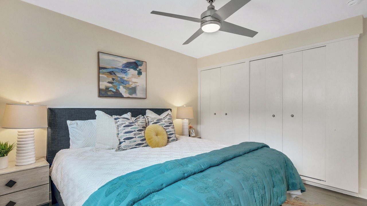 Photo of Bedroom in Seal Beach