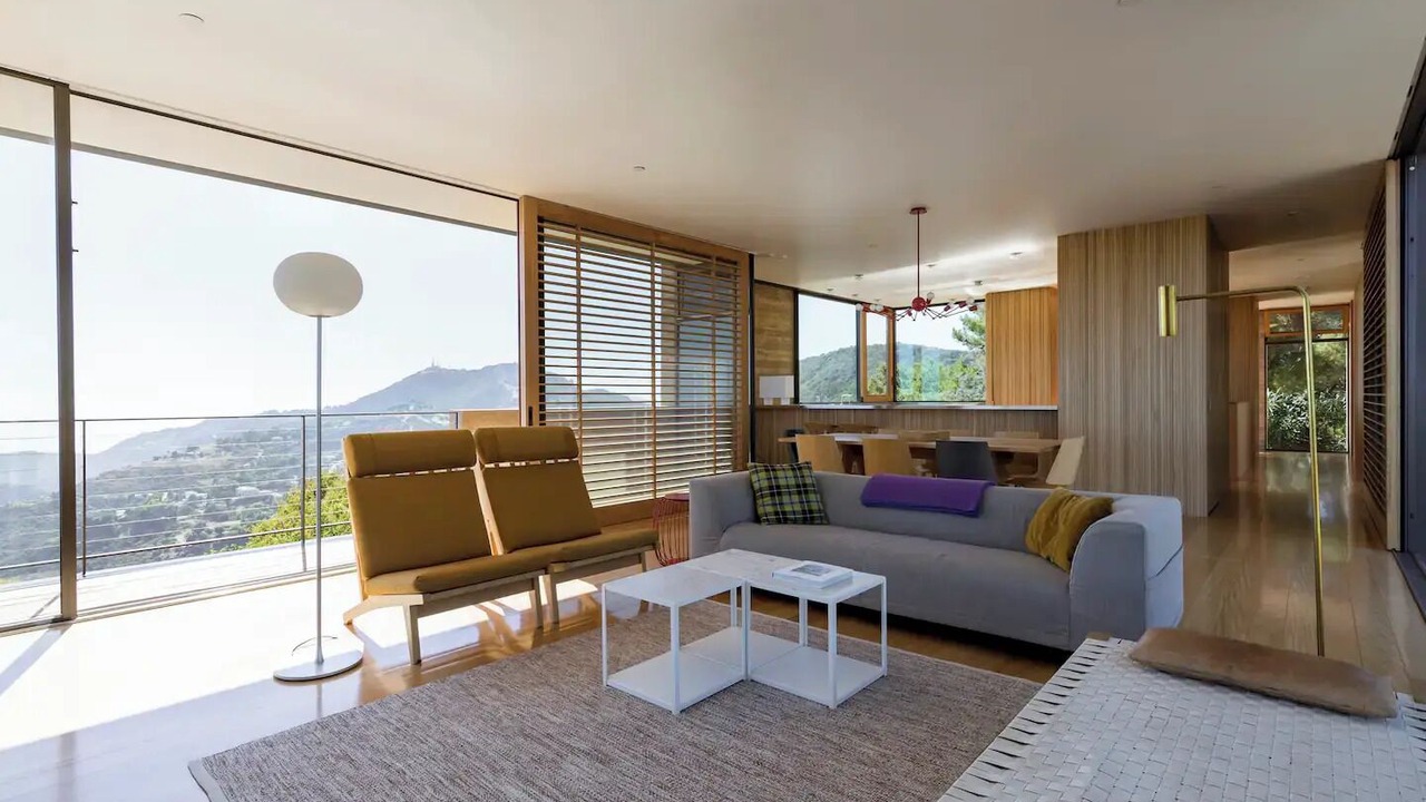 Photo of Livingroom in Topanga