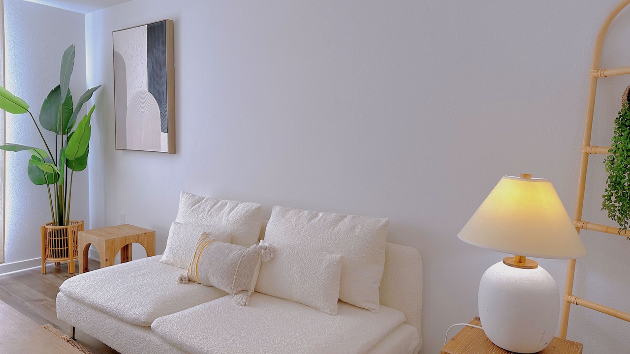 Photo of Livingroom in Tustin