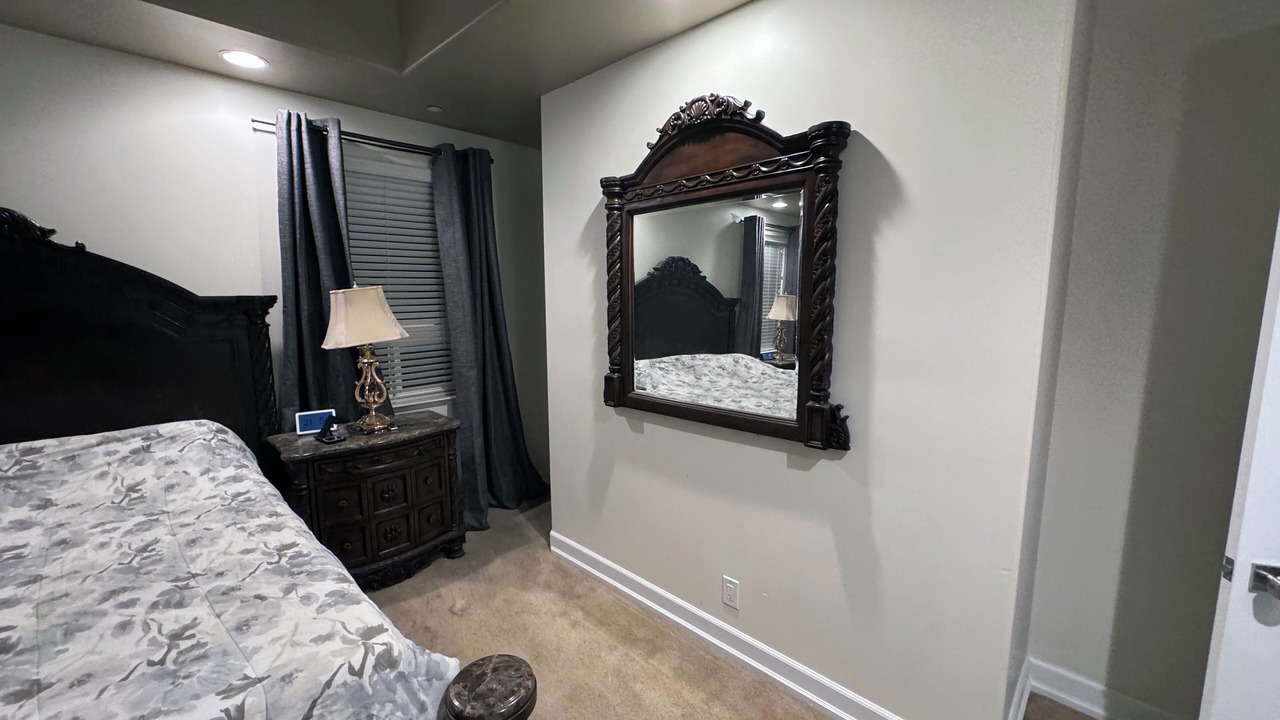 Photo of Bedroom in Thousand Oaks