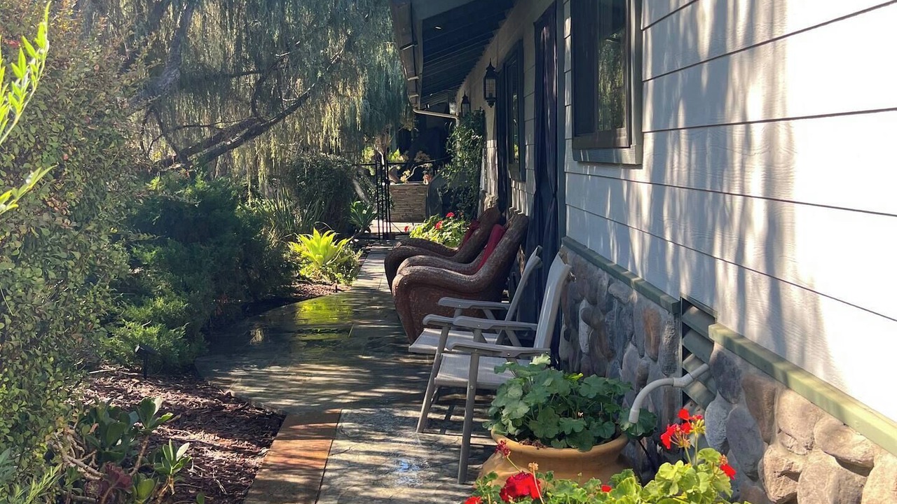 Photo of Outdoor in Woodland Hills