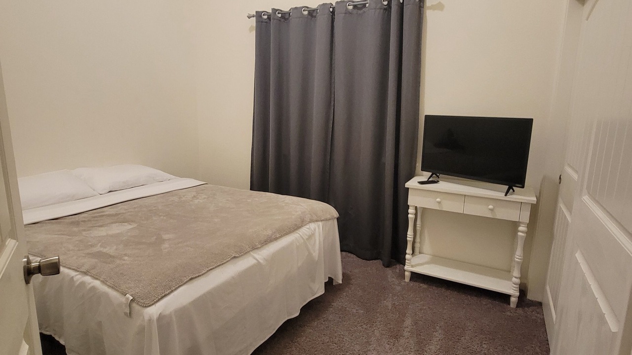 Photo of Bedroom in Madera