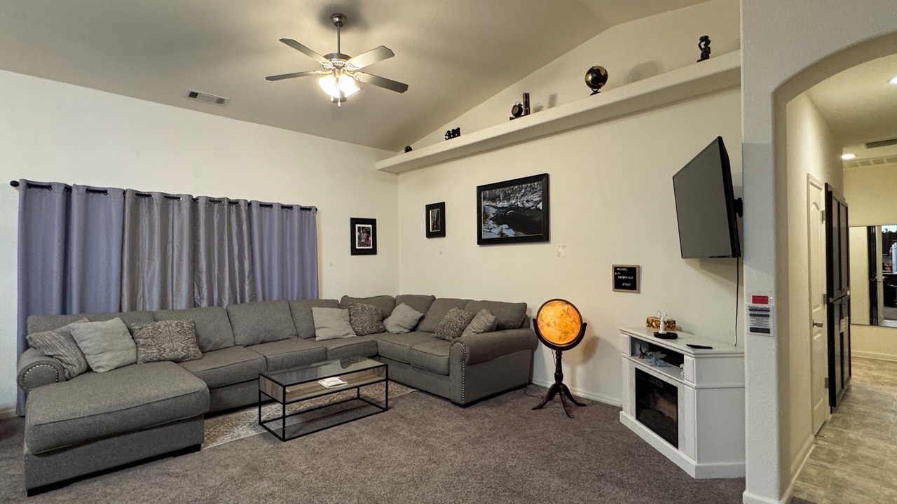 Photo of Livingroom in Madera