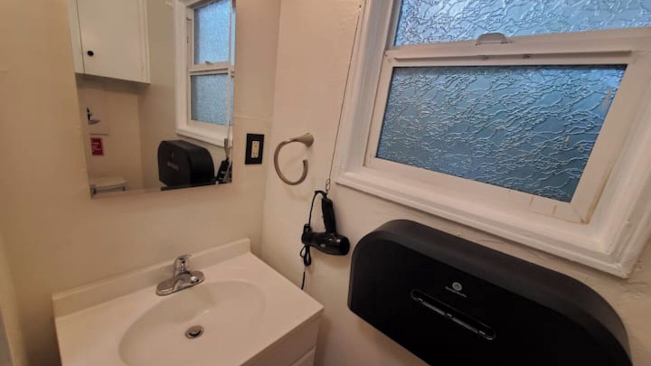 Photo of Bathroom in Hollywood