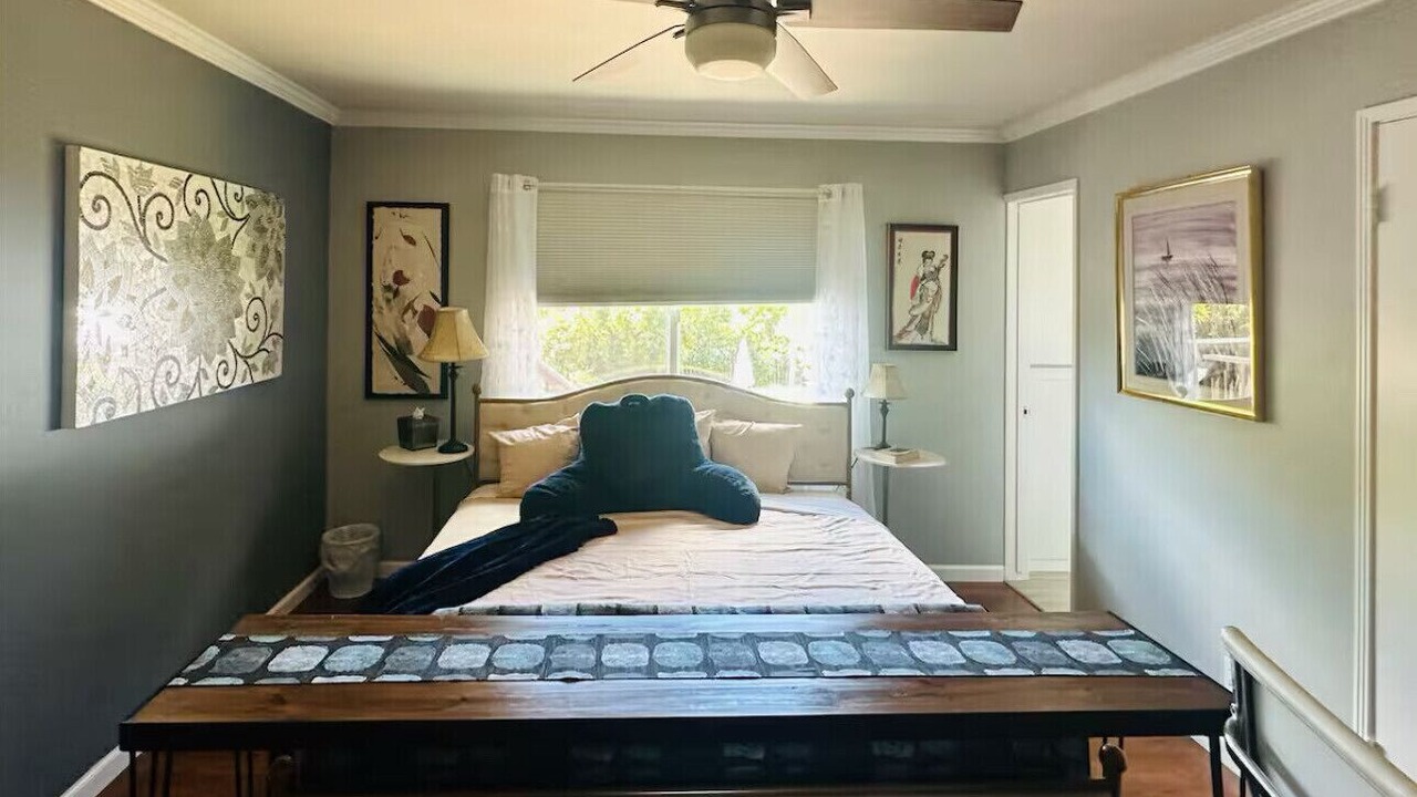 Photo of Bedroom in Midway