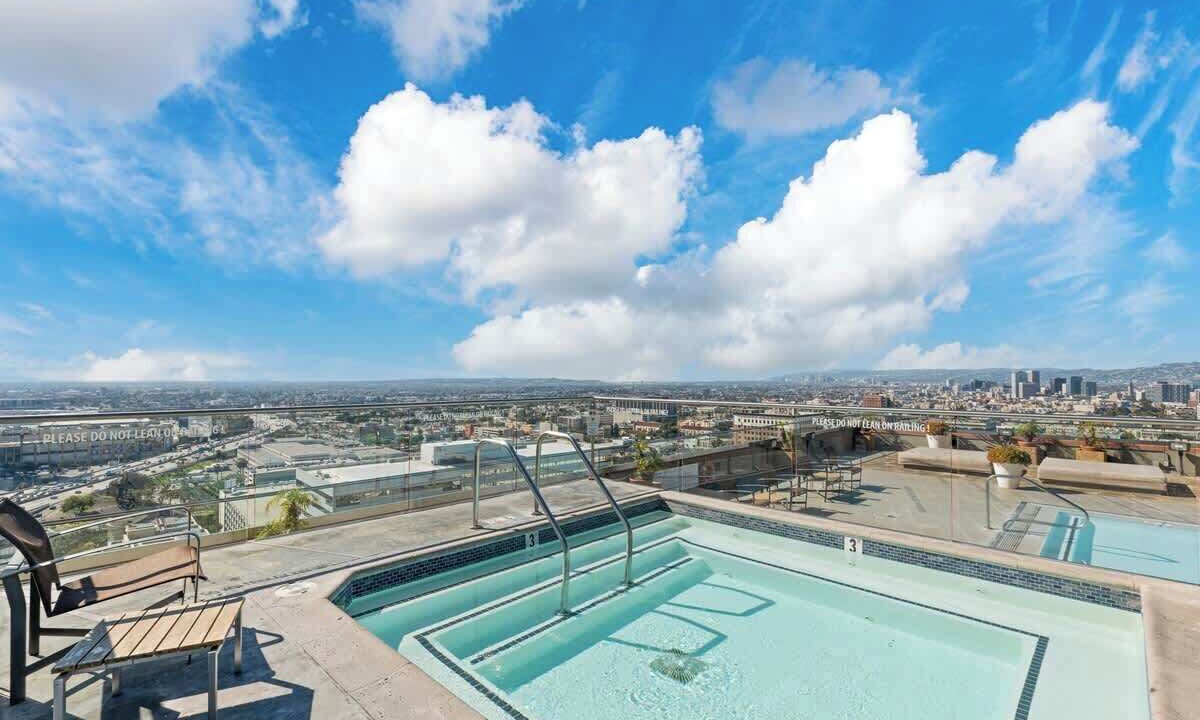 Photo of Outdoor in City West