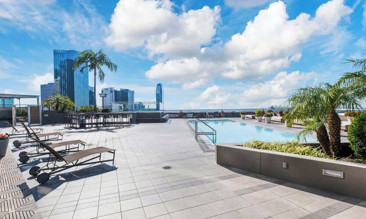 Photo of Outdoor in City West