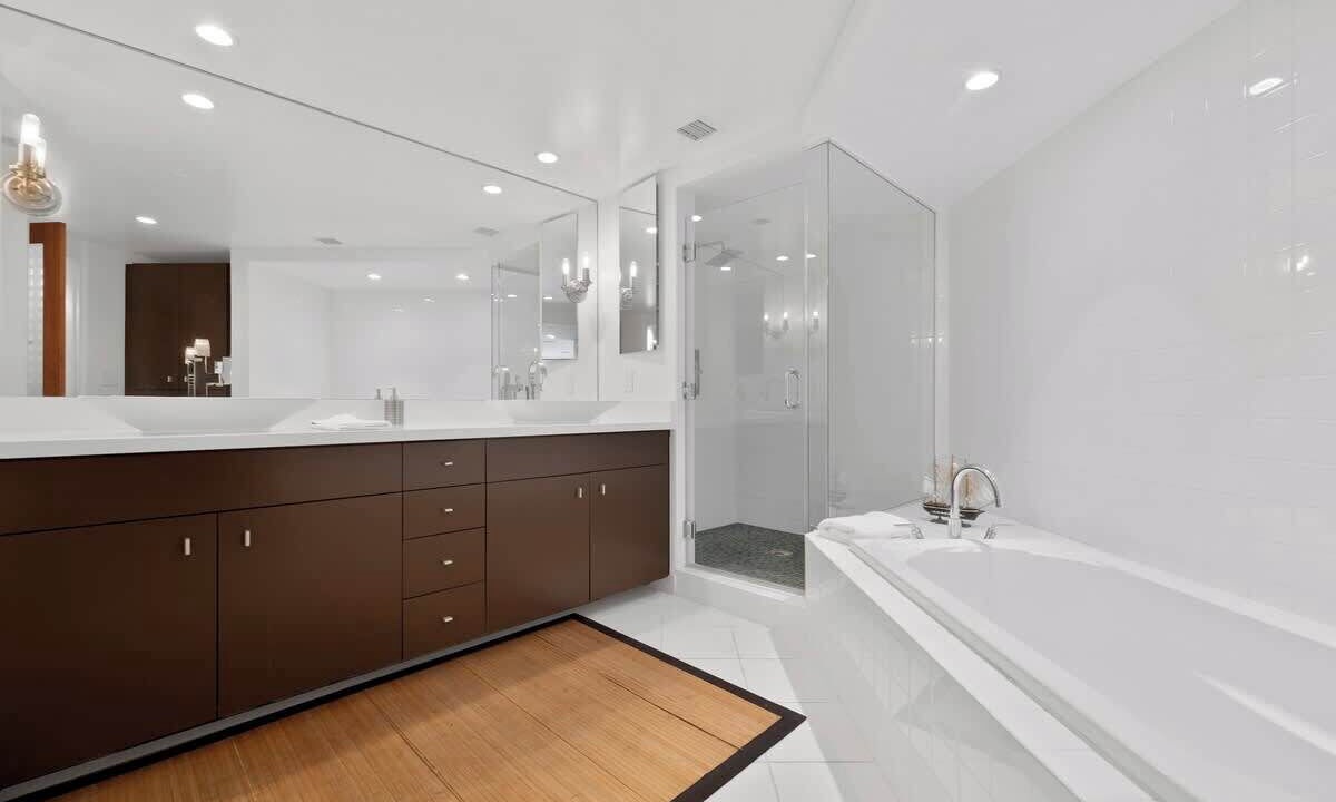 Photo of Bathroom in City West