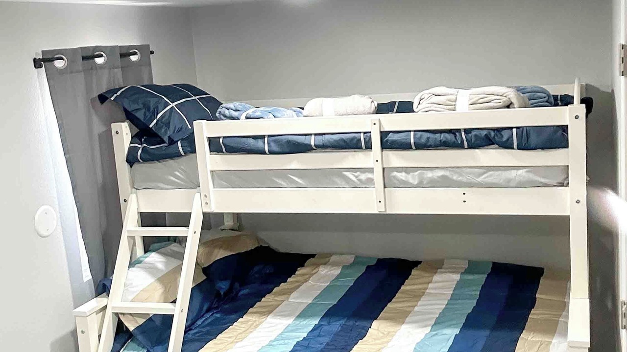 Photo of Bedroom in Havasu Lake