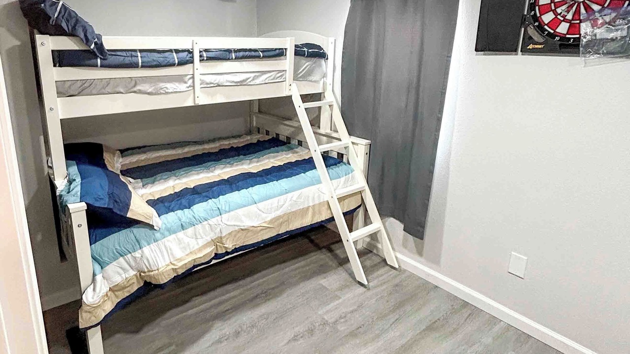 Photo of Bedroom in Havasu Lake