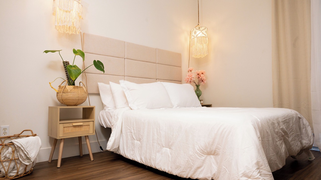 Photo of Bedroom in Downtown