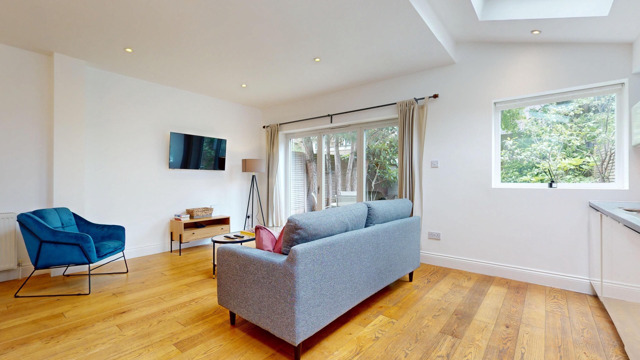 Photo of Livingroom in Kilburn