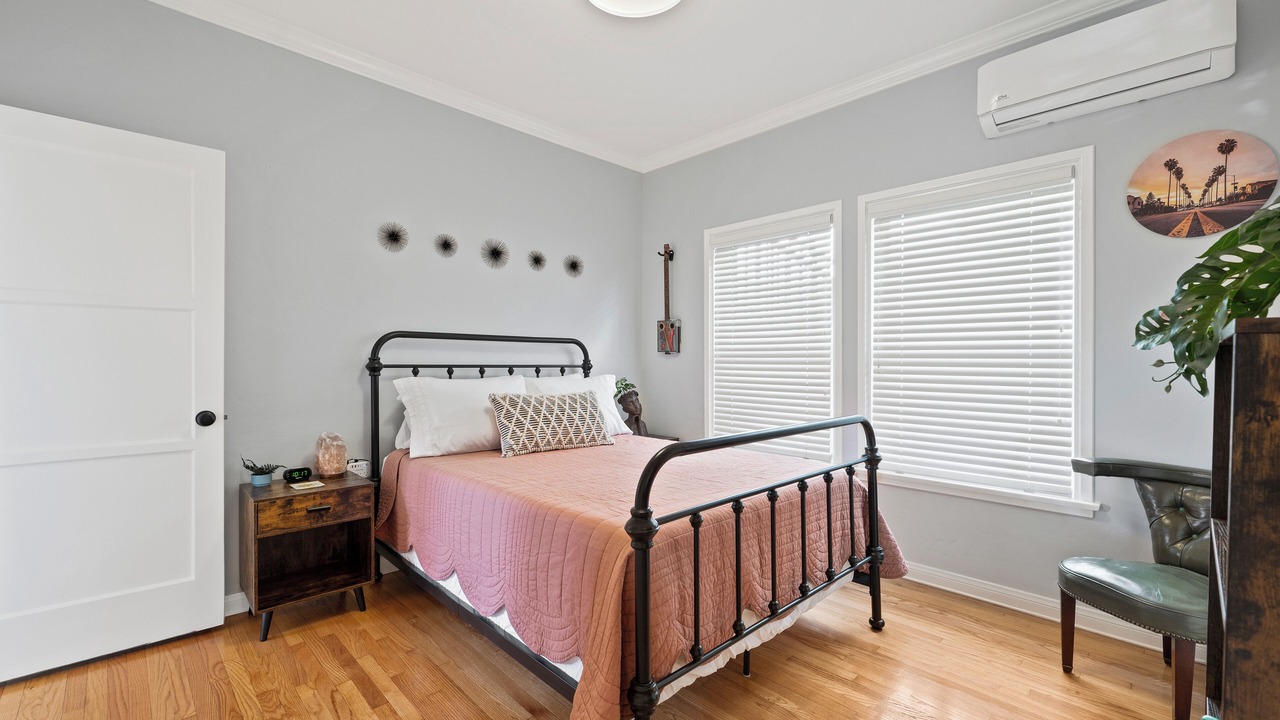 Photo of Bedroom in Glenwood