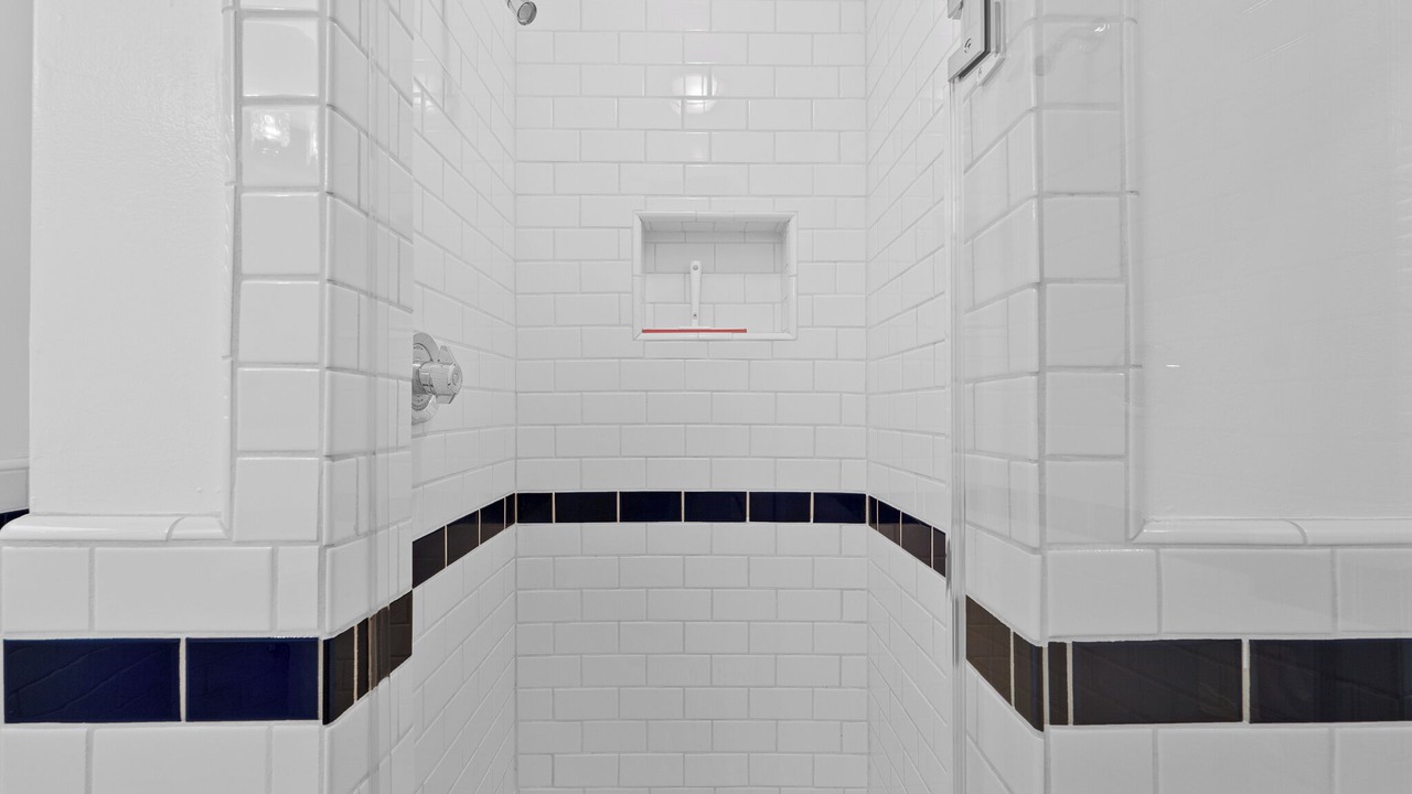 Photo of Bathroom in Glenwood