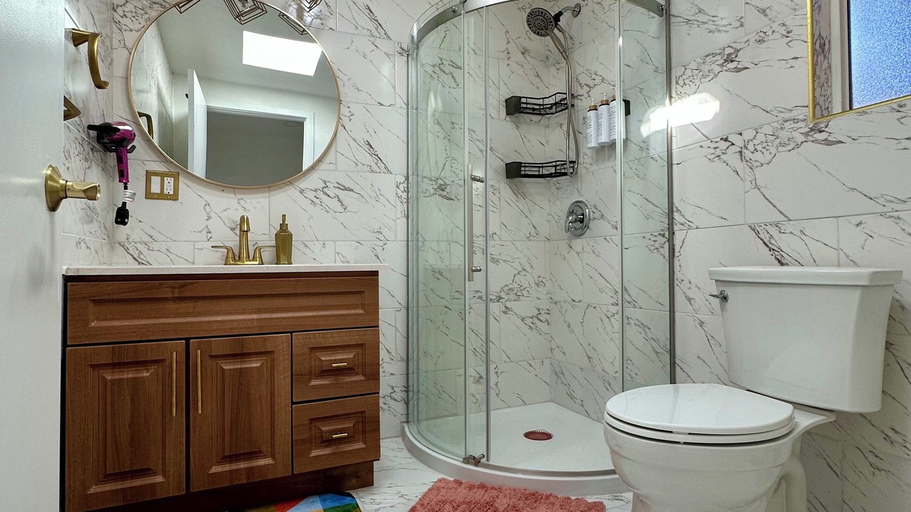 Photo of Bathroom in Gardena