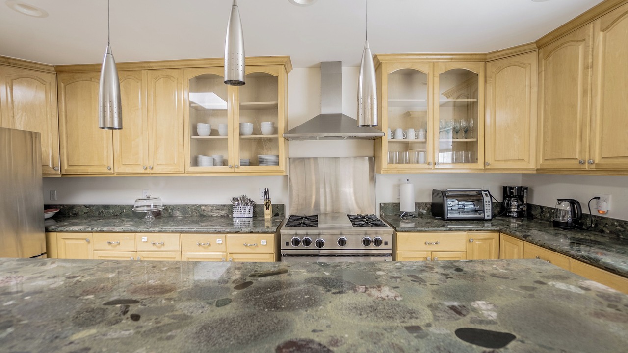 Photo of Kitchen in Encino
