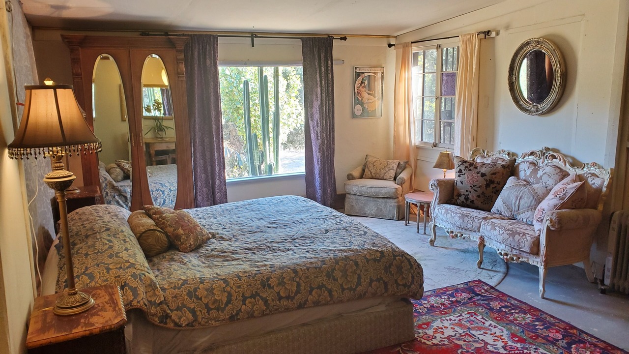 Photo of Bedroom in Topanga