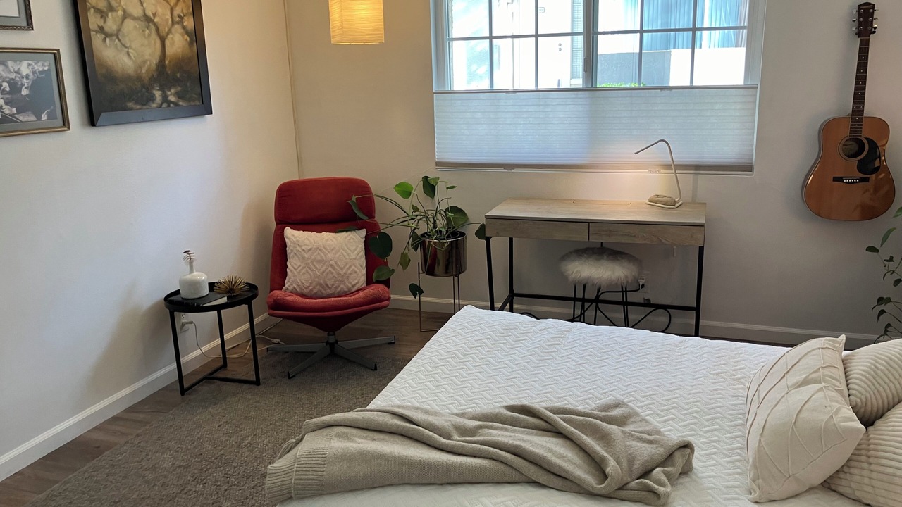 Photo of Bedroom in Calabasas