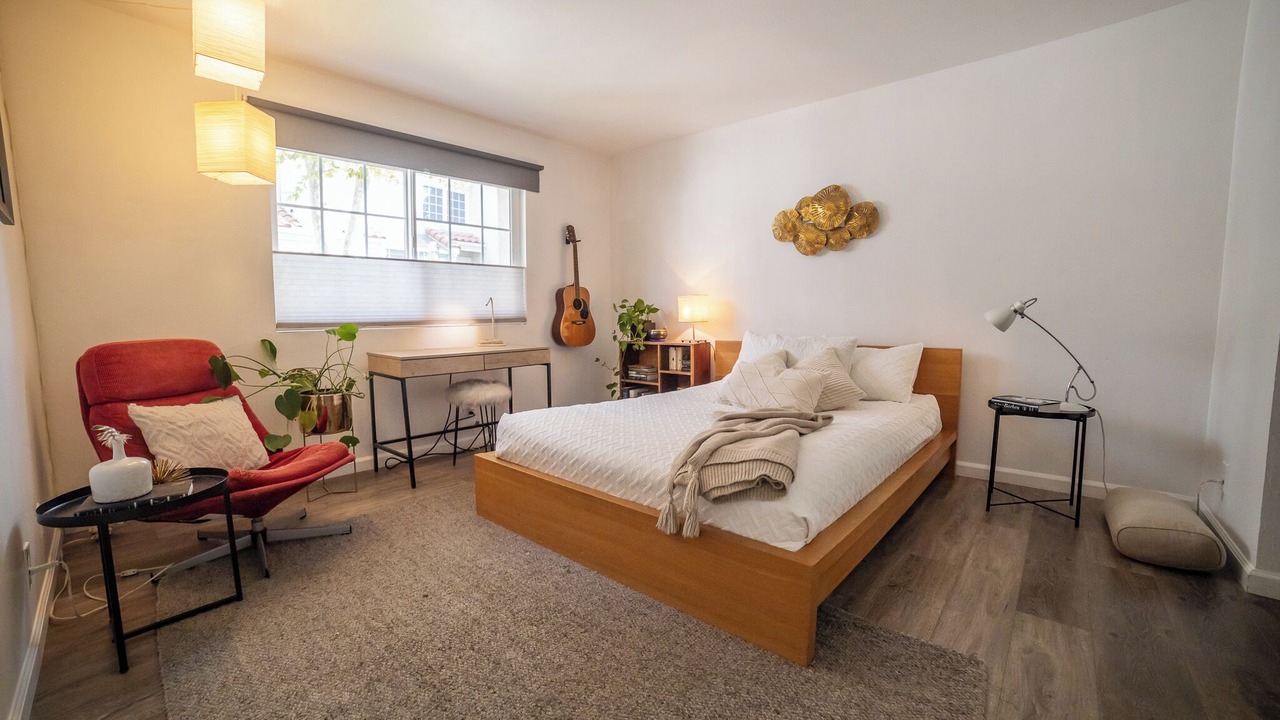 Photo of Bedroom in Calabasas