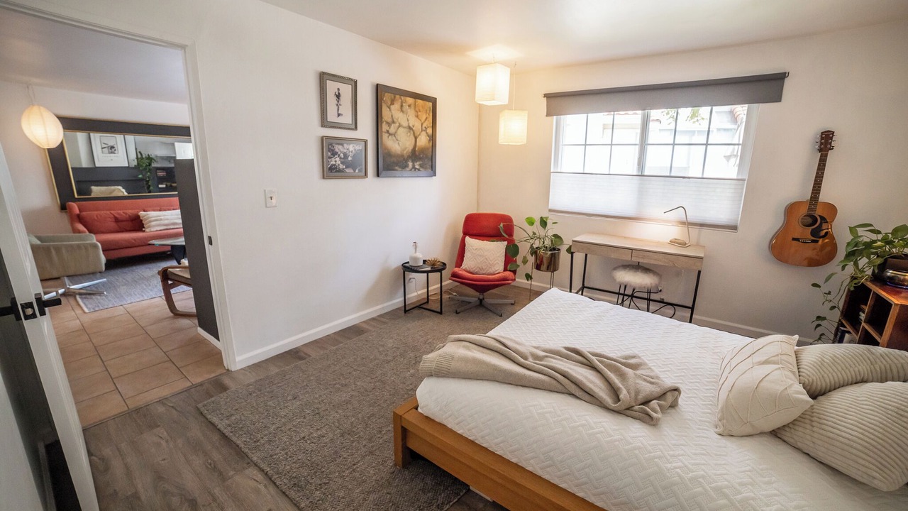 Photo of Bedroom in Calabasas